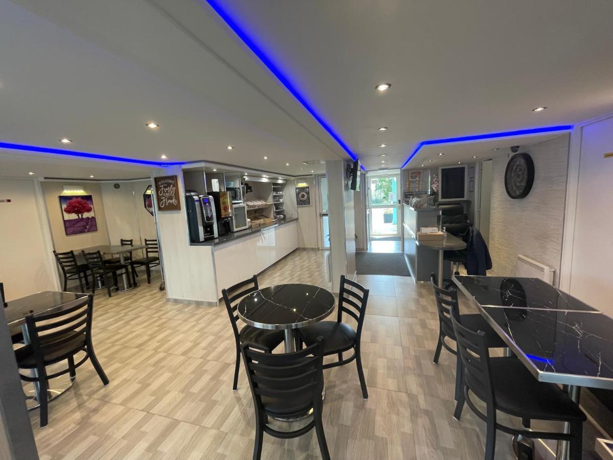 Fasthotel Roissy - Saint-Witz Exterior foto