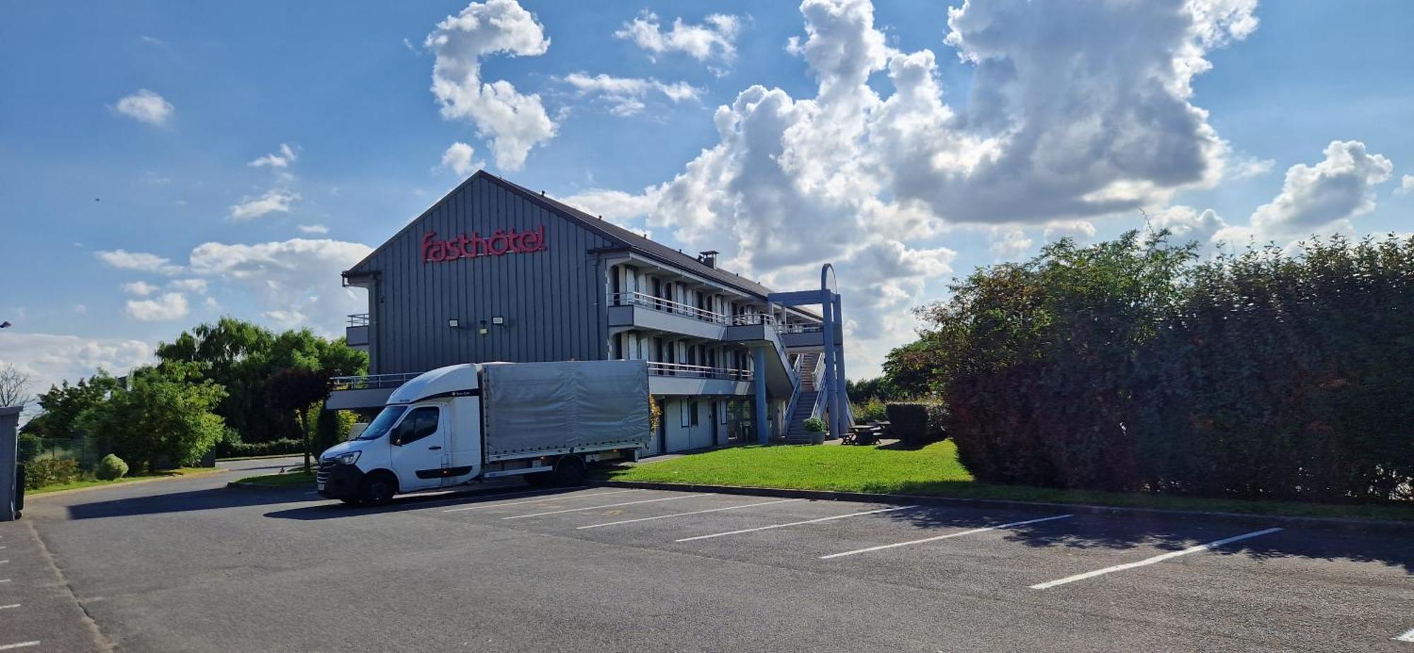 Fasthotel Roissy - Saint-Witz Exterior foto