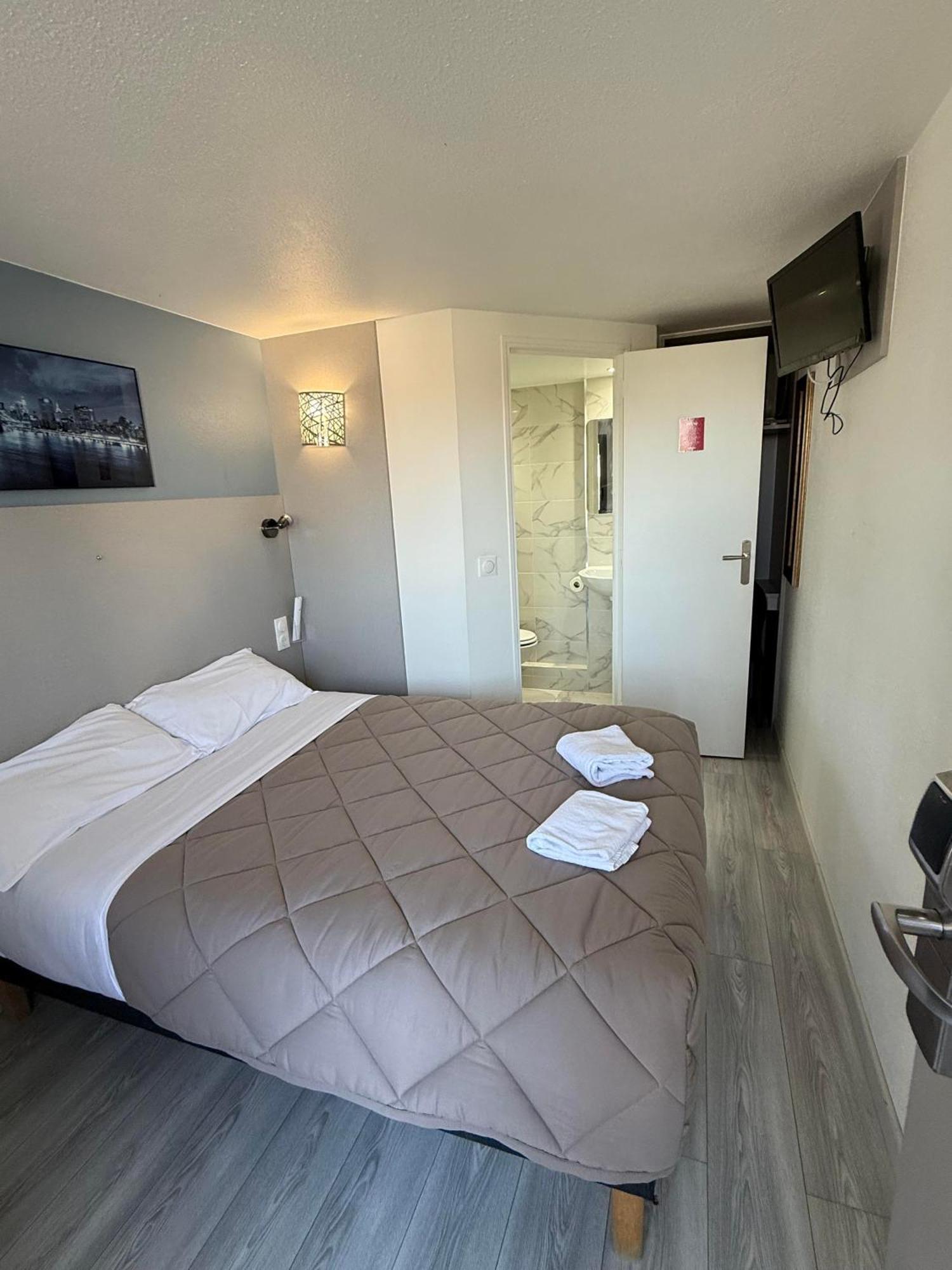 Fasthotel Roissy - Saint-Witz Exterior foto