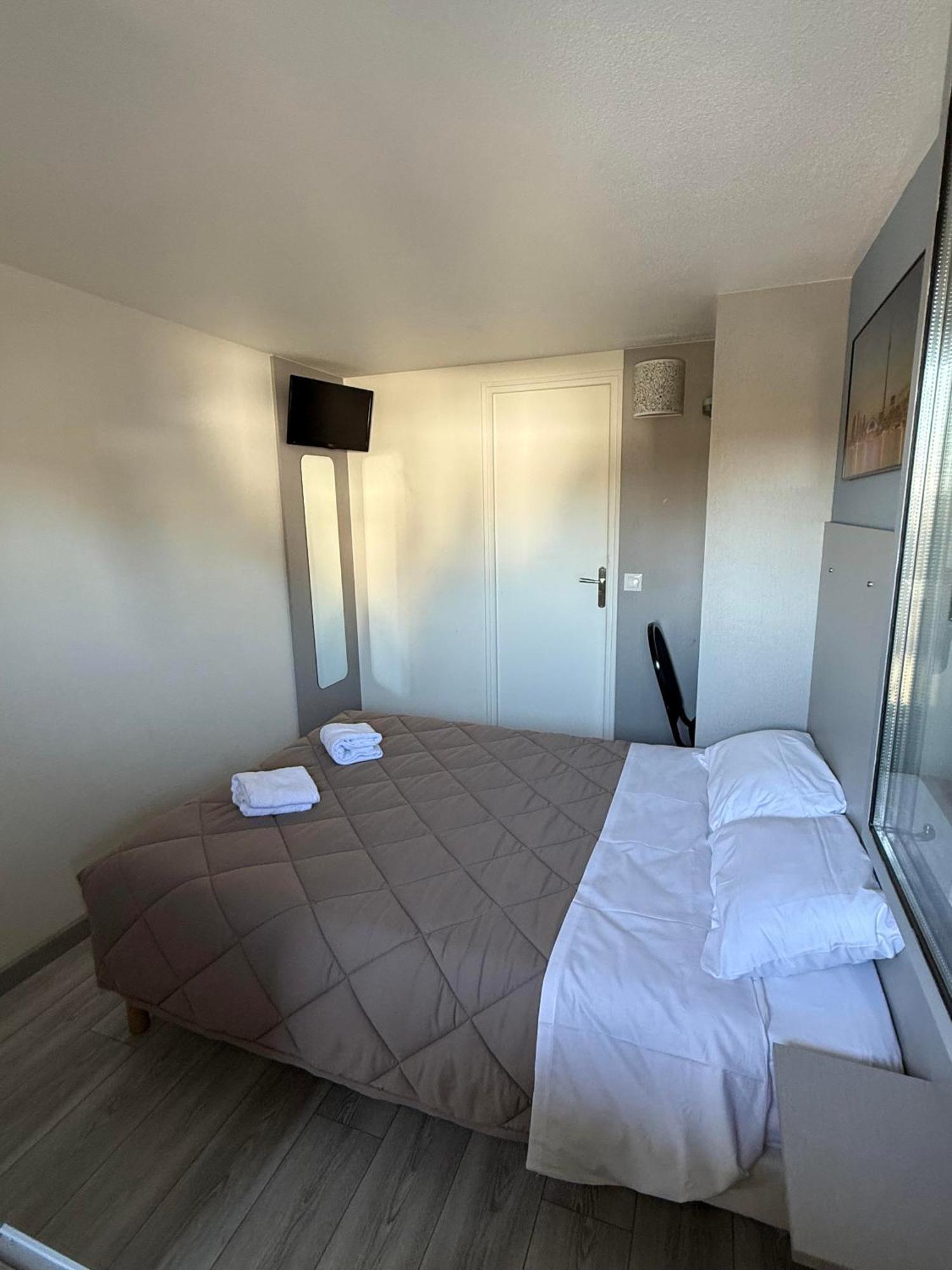 Fasthotel Roissy - Saint-Witz Exterior foto